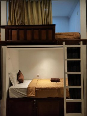 Ega S Hostel